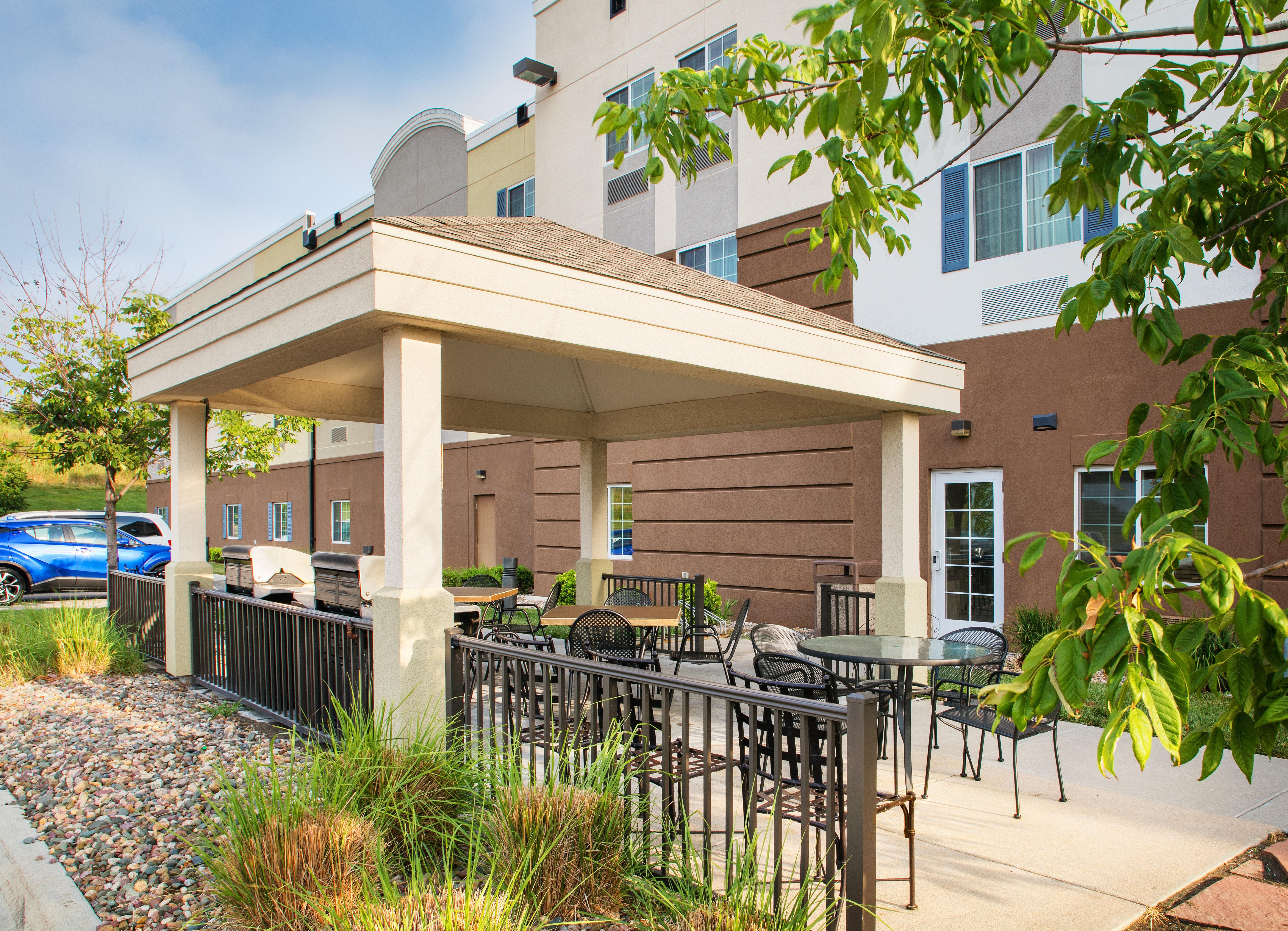 Candlewood Suites Белвью Экстерьер фото