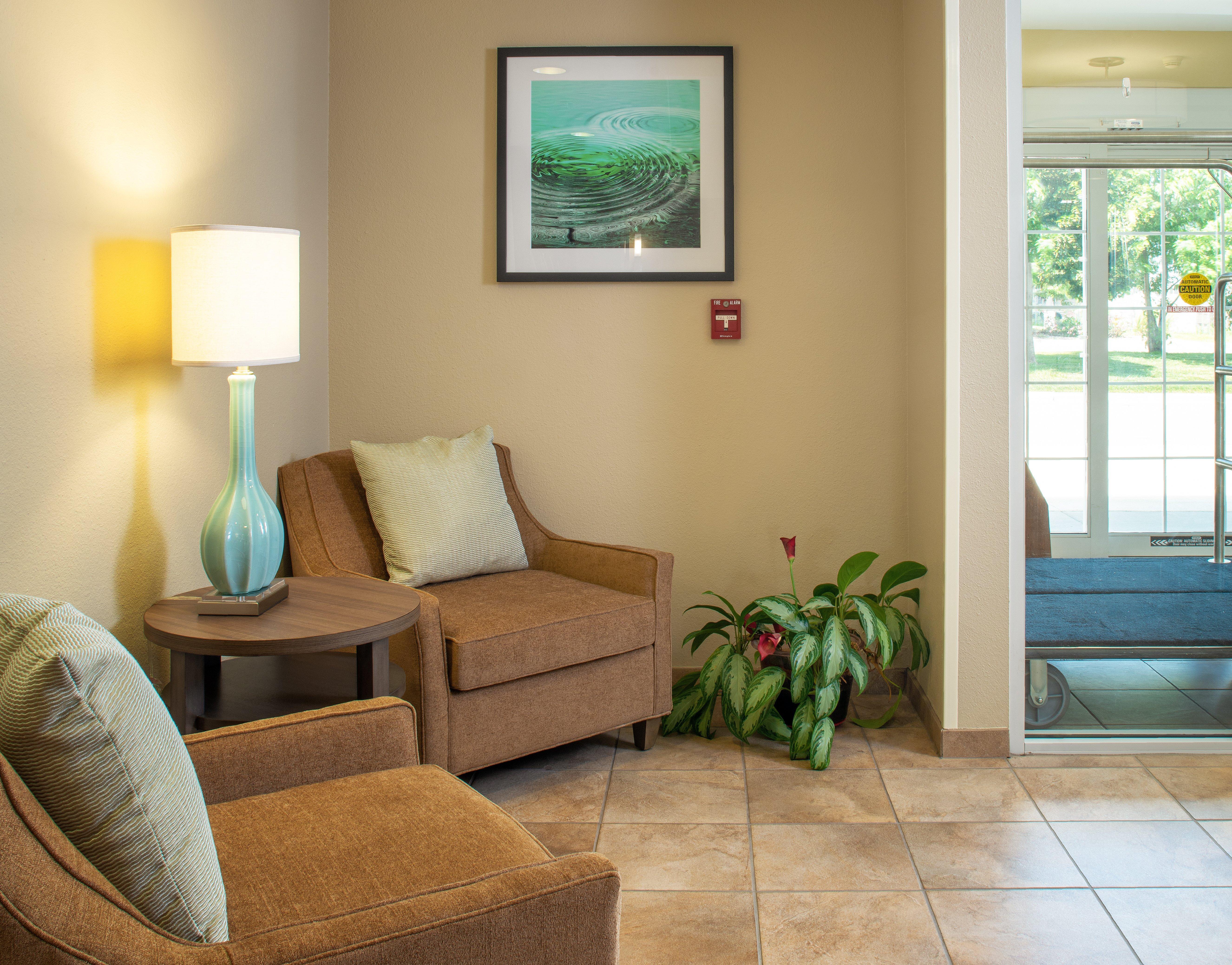 Candlewood Suites Белвью Экстерьер фото