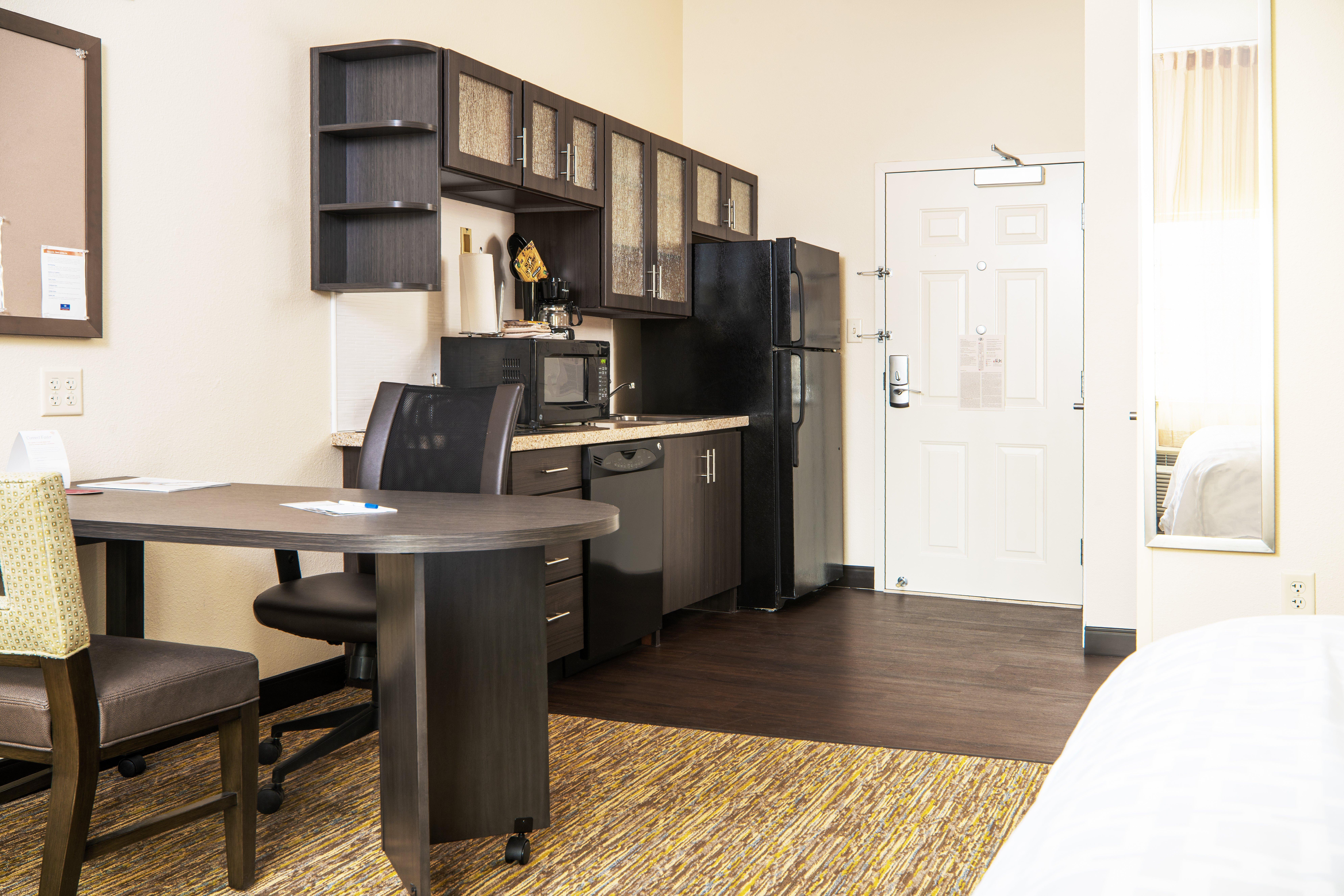 Candlewood Suites Белвью Экстерьер фото